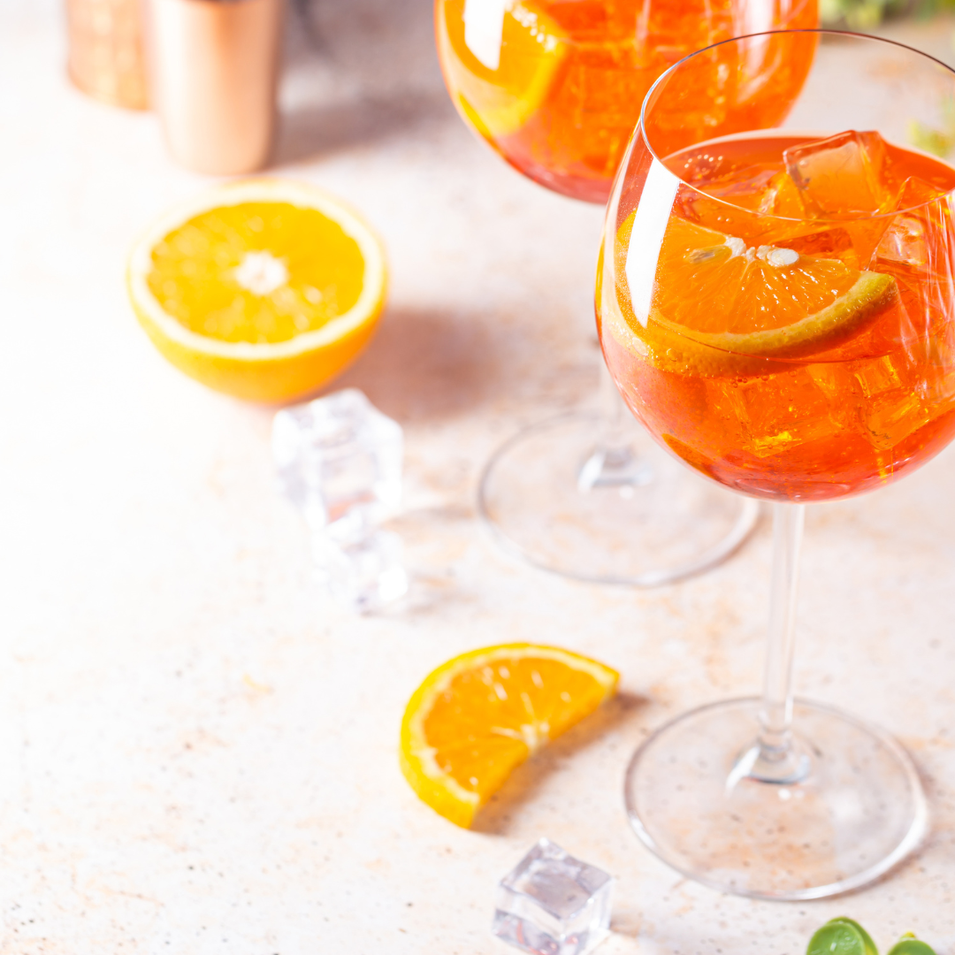 Mointz Aperölchen Aperol Spritz in der 0,33l Mehrweg Glasflasche zum Mitnehmen